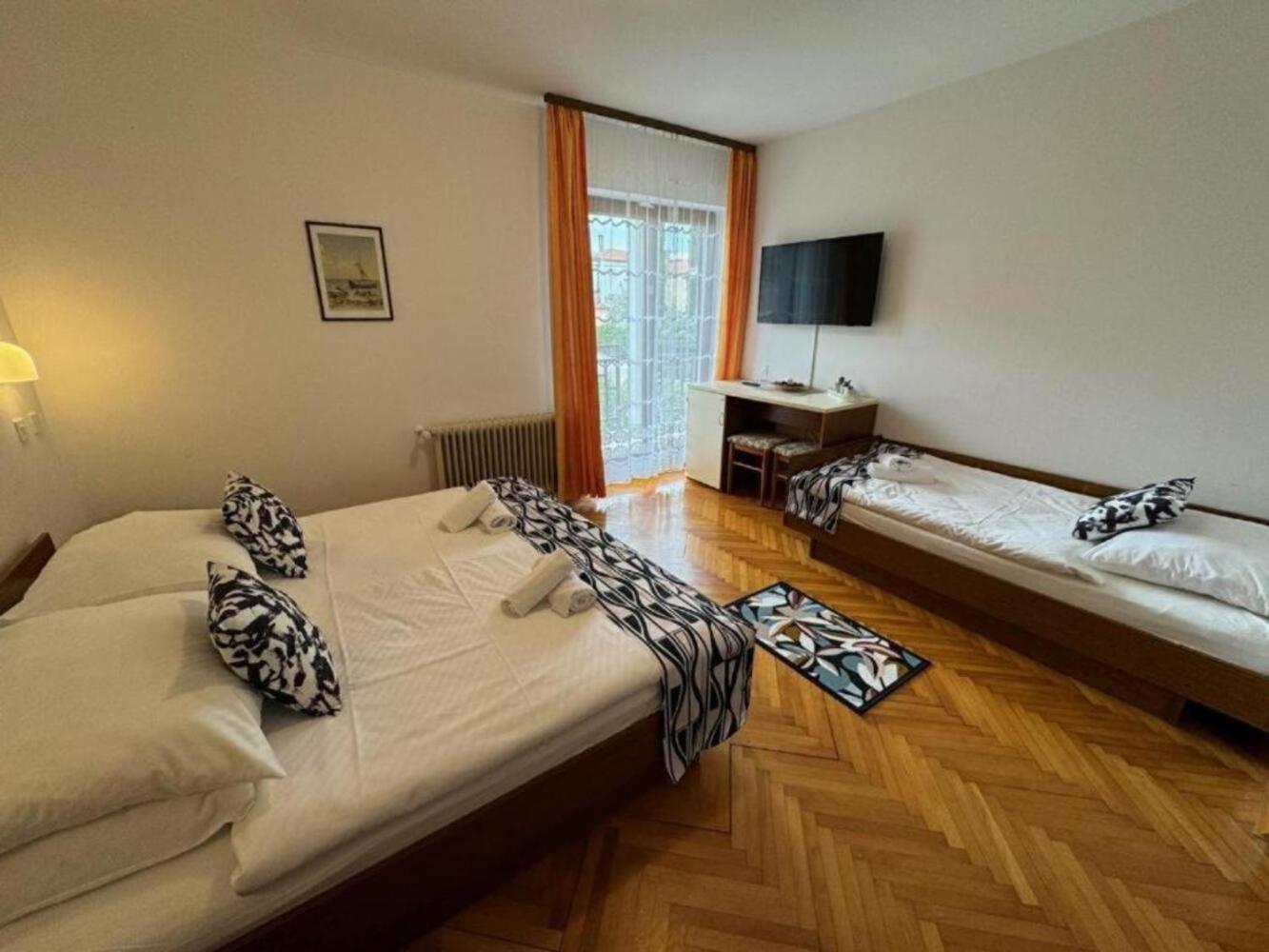 B&B Kovac Portoroz Ngoại thất bức ảnh